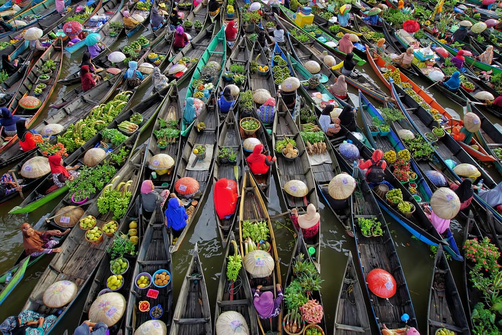 Vibrant Floating Market by Fauzan Maududdin — canvas wall art