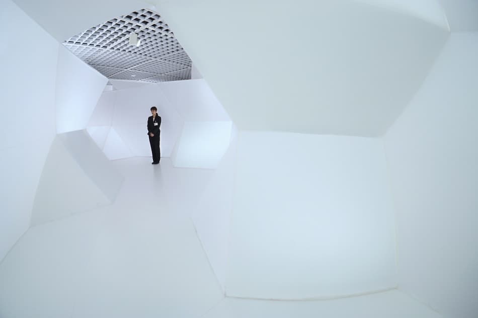 Solitary in White Geometry by Kouji Tomihisa — canvas wall art