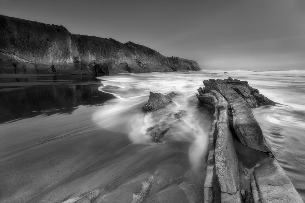 Rocky Beach Serenity by Oskar Baglietto — canvas wall art