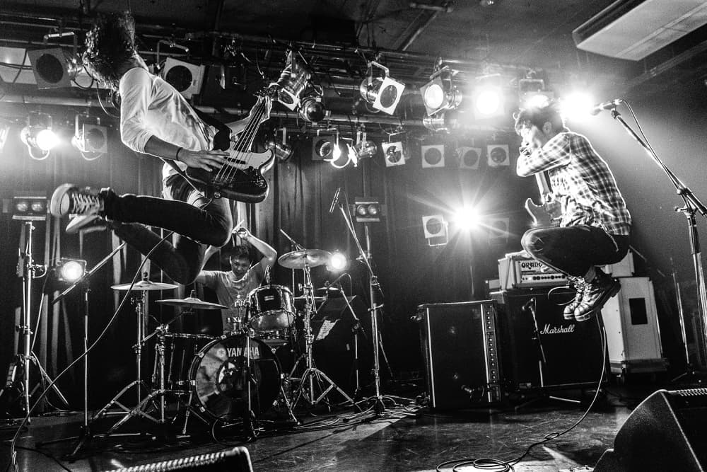 Energetic Band Jump by Kenji Nakamatsu — canvas wall art