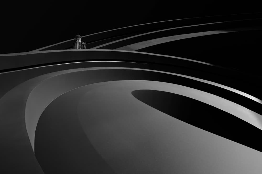 Architectural Lines Solitude by konglingming — canvas wall art