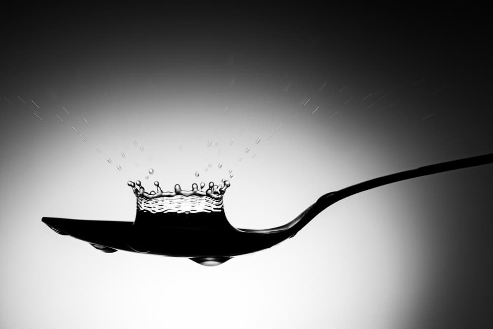 Spoon Liquid Crown by hussain alqattan — canvas wall art