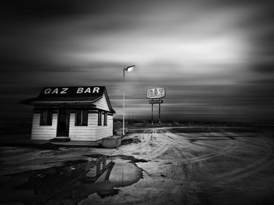 Abandoned Gaz Bar by David Senechal Photographie (polydactyle) — canvas wall art