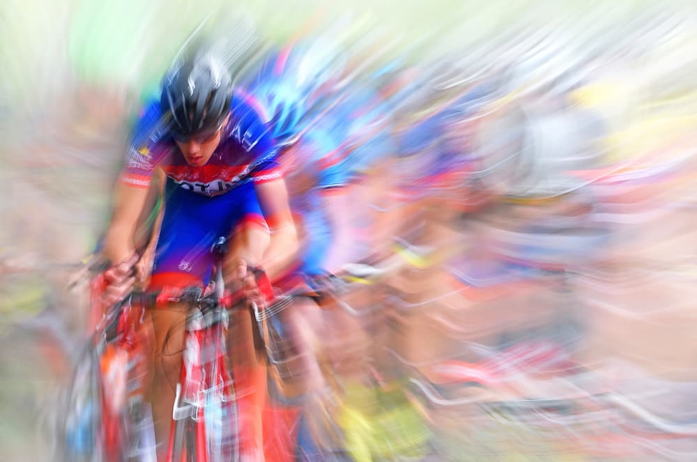 Dynamic Cycling Speed by Lou Urlings — canvas wall art