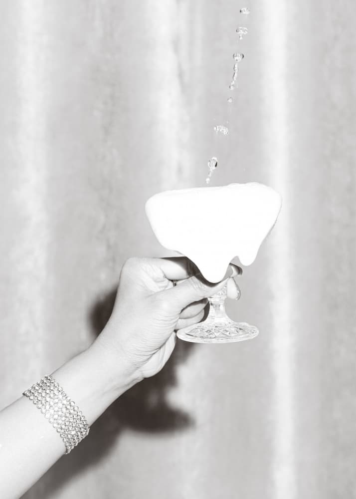 Elegant Melting Coupe by Pictufy Studio III — canvas wall art