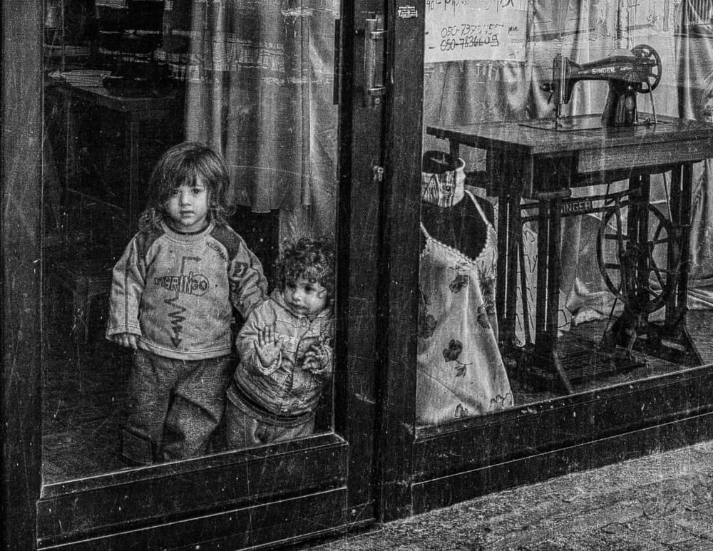 Children at Shop Window by Leonid Yermoshkin — canvas wall art