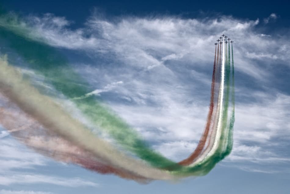 Italian Flag Flight by Fabrizio Vendramin — canvas wall art