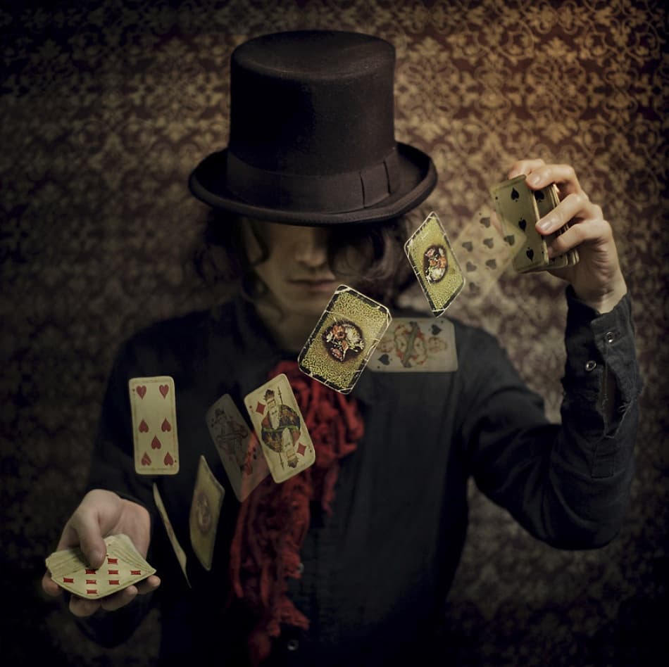 Magic Card Illusion