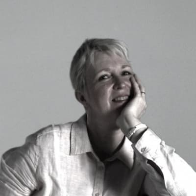 Elena Khomutova-Miller
