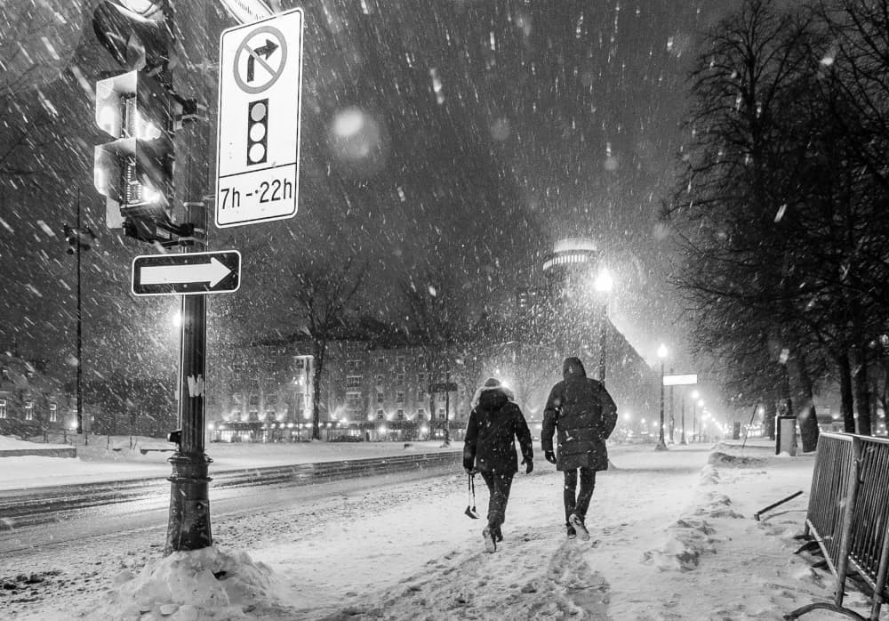 Snowy City Night Walk by Michiko Ôtomo — canvas wall art