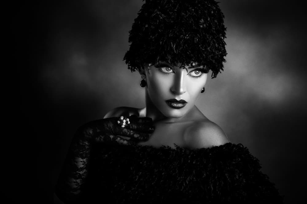 Elegant Lady Hat by Peppe Tambè — canvas wall art
