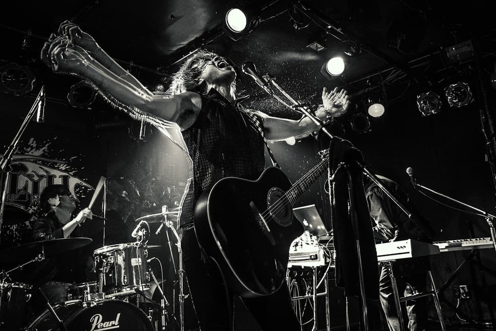 Passionate Live Performance by Kenji Nakamatsu — canvas wall art