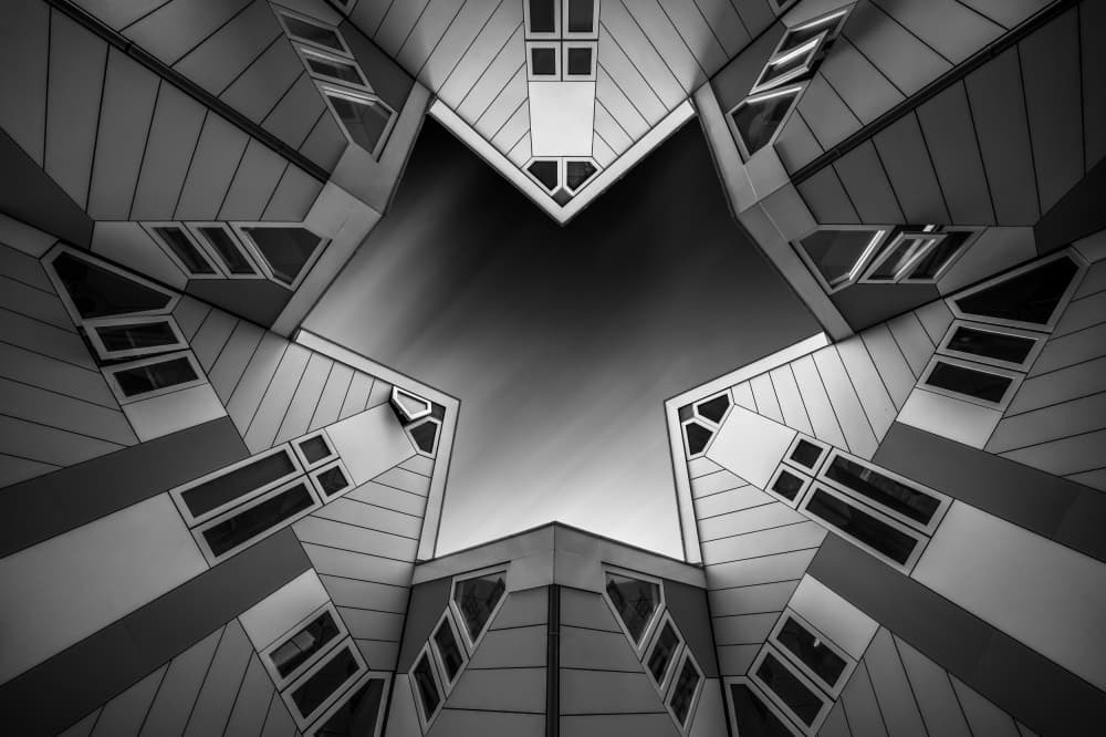 Abstract Cube Star by Marc van Oostrum — canvas wall art