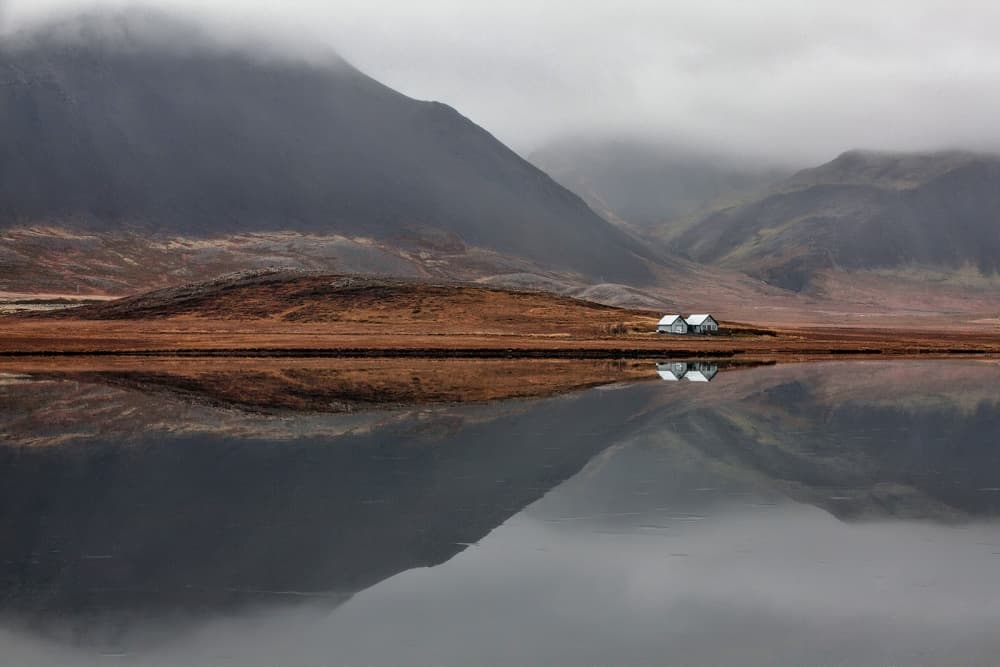 Misty Lake Houses by Bragi Ingibergsson - BRIN — canvas wall art