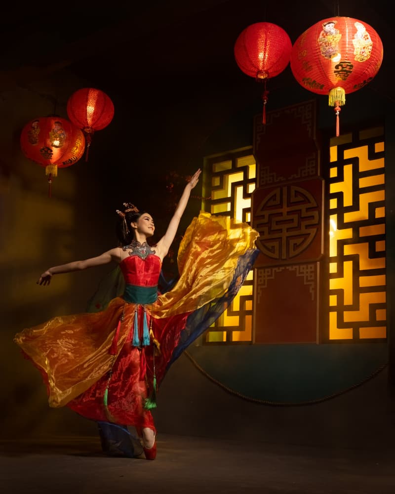 Elegant Chinese Dancer by Lisdiyanto Suhardjo — canvas wall art