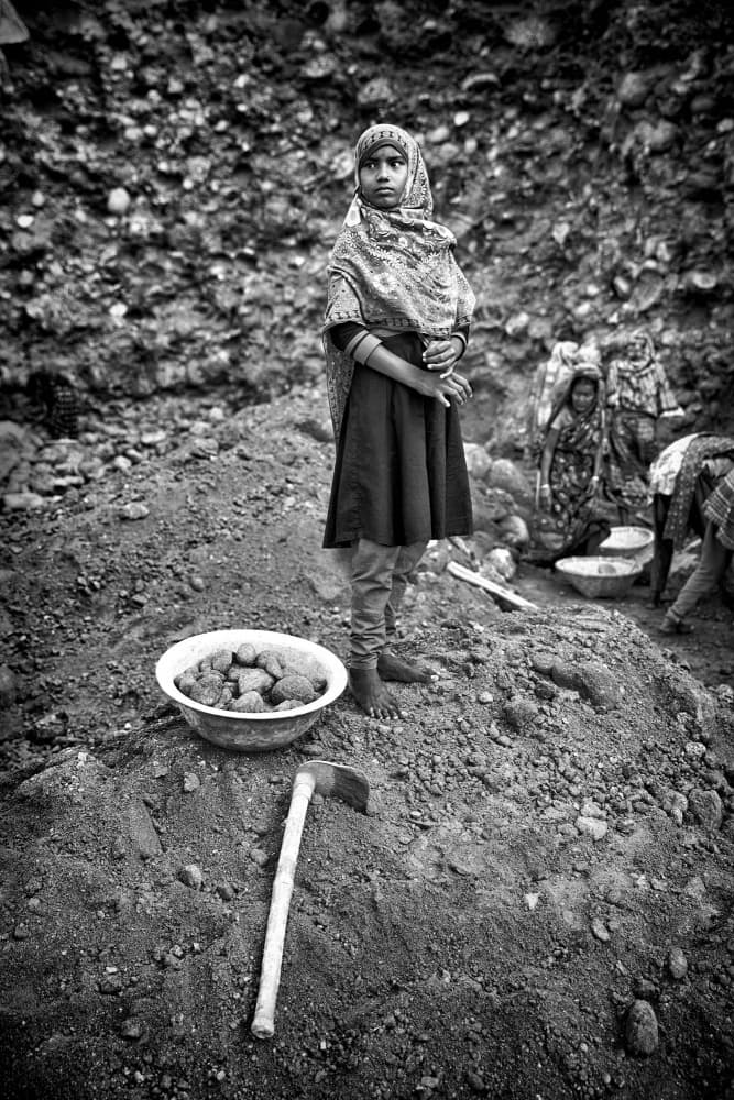 Barefoot Girl Working by Garik — canvas wall art
