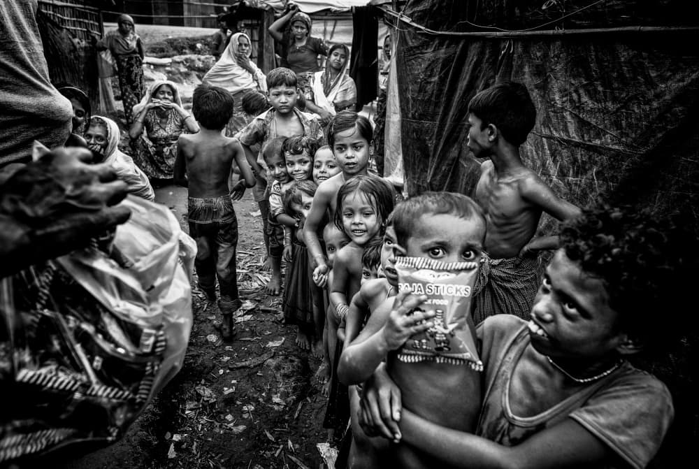 Young Faces Waiting by Joxe Inazio Kuesta Garmendia — canvas wall art