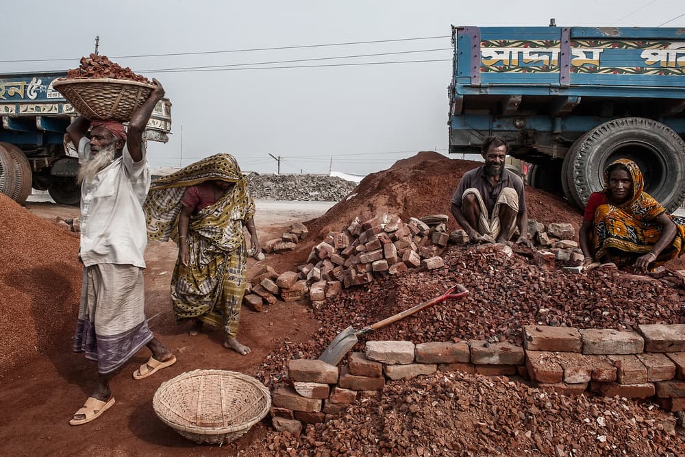 South Asian Brick Laborers by Joxe Inazio Kuesta Garmendia — canvas wall art