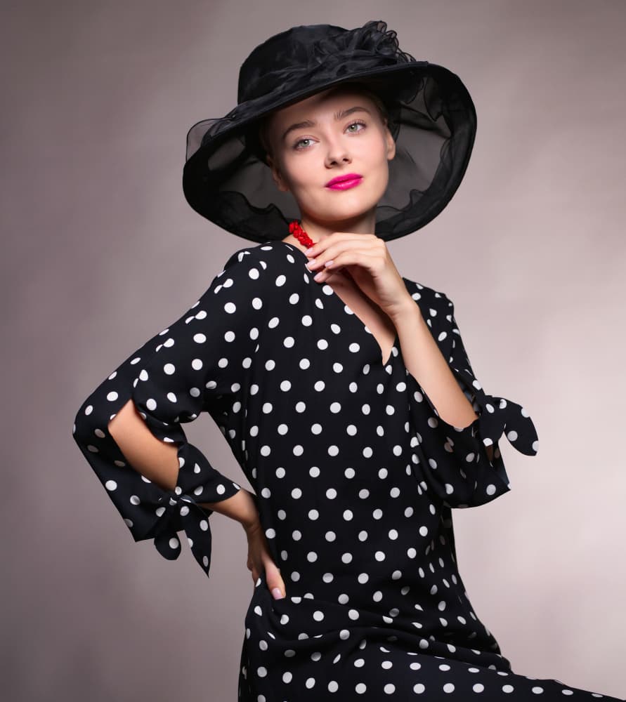 Elegant Woman Black Hat by Offer Ellbogen — canvas wall art