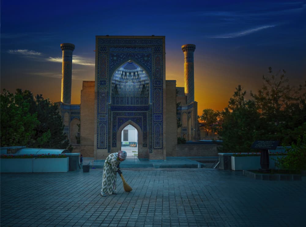 Samarkand Morning Sweep by Jiahong Zeng — canvas wall art
