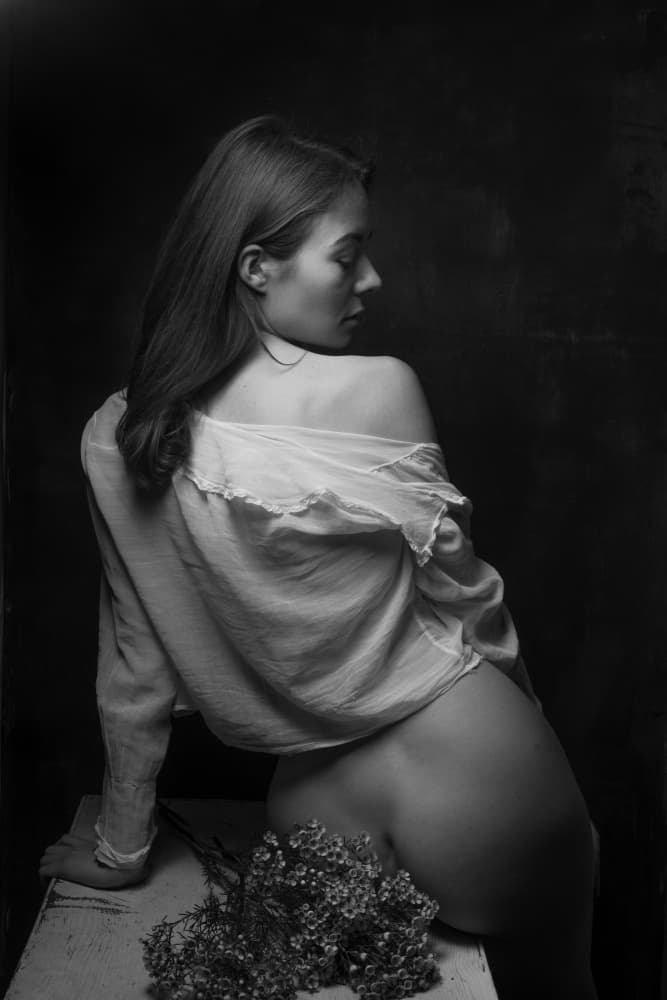Delicate Back Gaze by Ruth Franke — canvas wall art