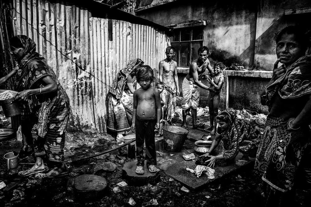 everyday street scene by Joxe Inazio Kuesta Garmendia — canvas wall art