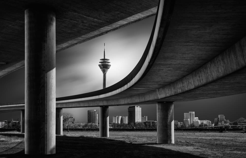 Düsseldorf by Antoni Figueras — canvas wall art