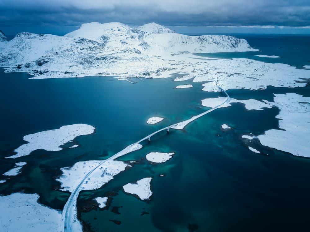 Snowy Arctic Bridge by Yongnan Li (李永男) — canvas wall art