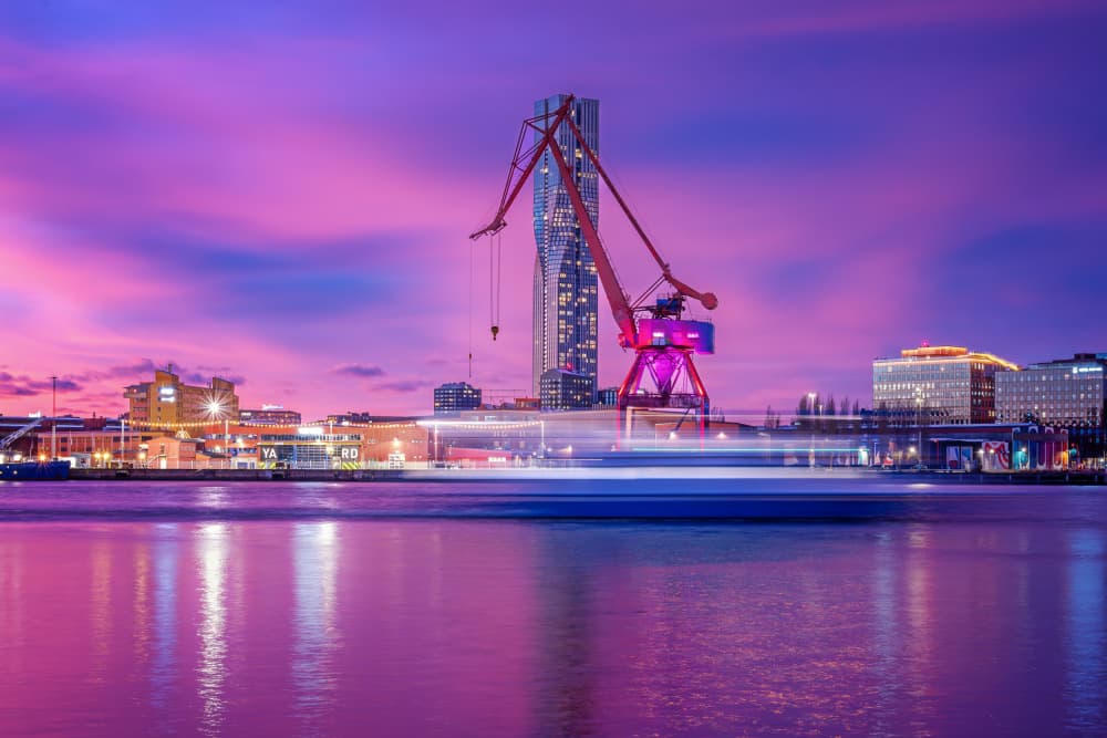 Malmö Sunset Glow by Benny Pettersson — canvas wall art