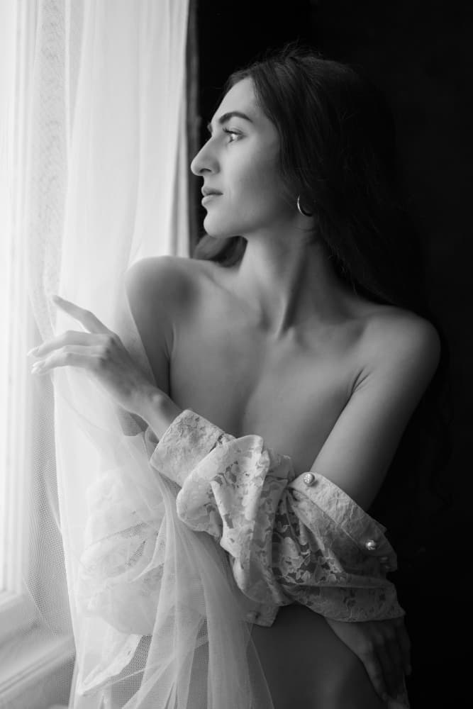 Elegant Window Profile by Guenther Koci purephoto.at — canvas wall art