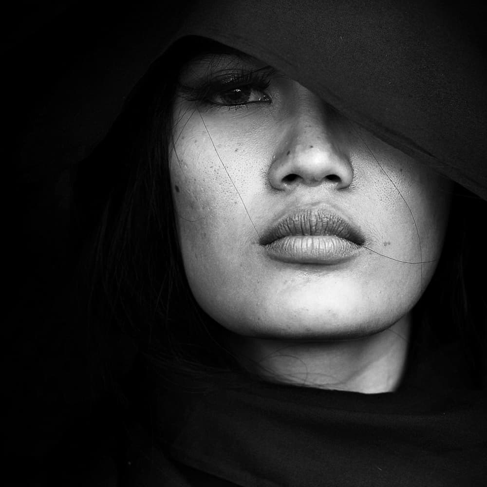Mysterious Woman In Shadow by bonifasius wahyu adi f — canvas wall art