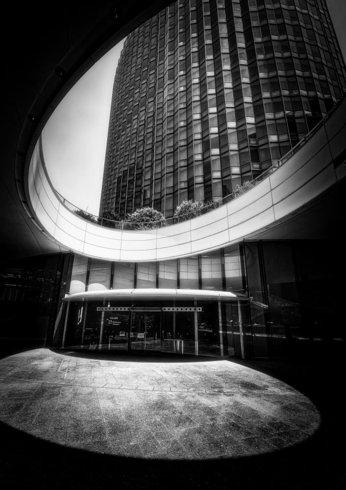 Sleek Urban Curve by 大山 儀高 — canvas wall art