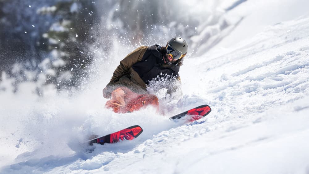 Dynamic Ski Turn by tianhuayu — canvas wall art