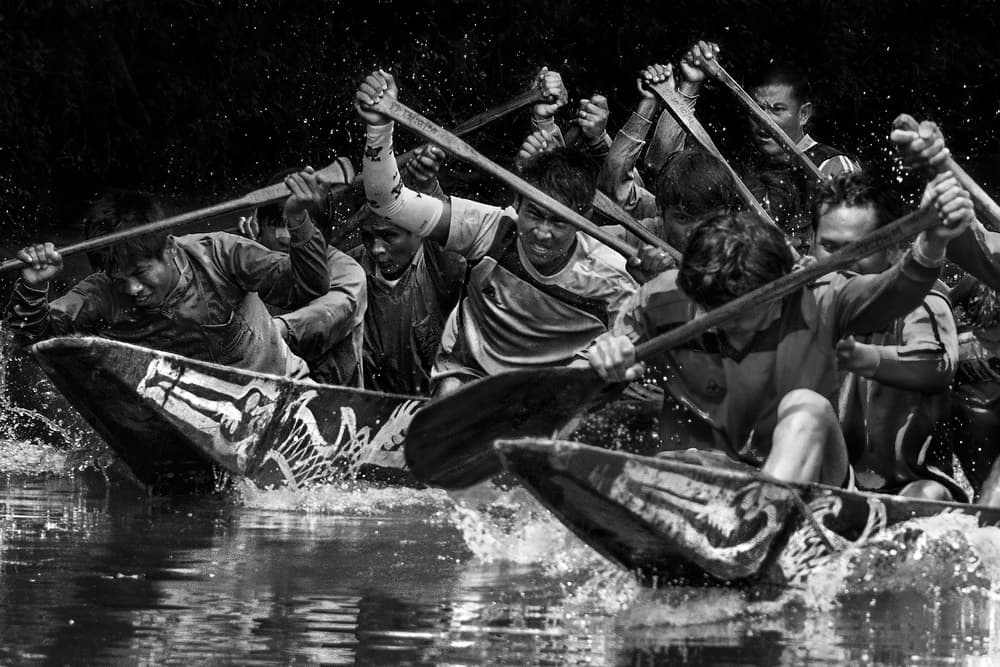 Traditional Boat Race by Ekkachai Khemkum — canvas wall art