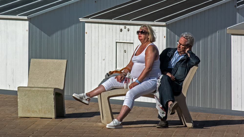 Sunny Beach Couple by Lus Joosten — canvas wall art