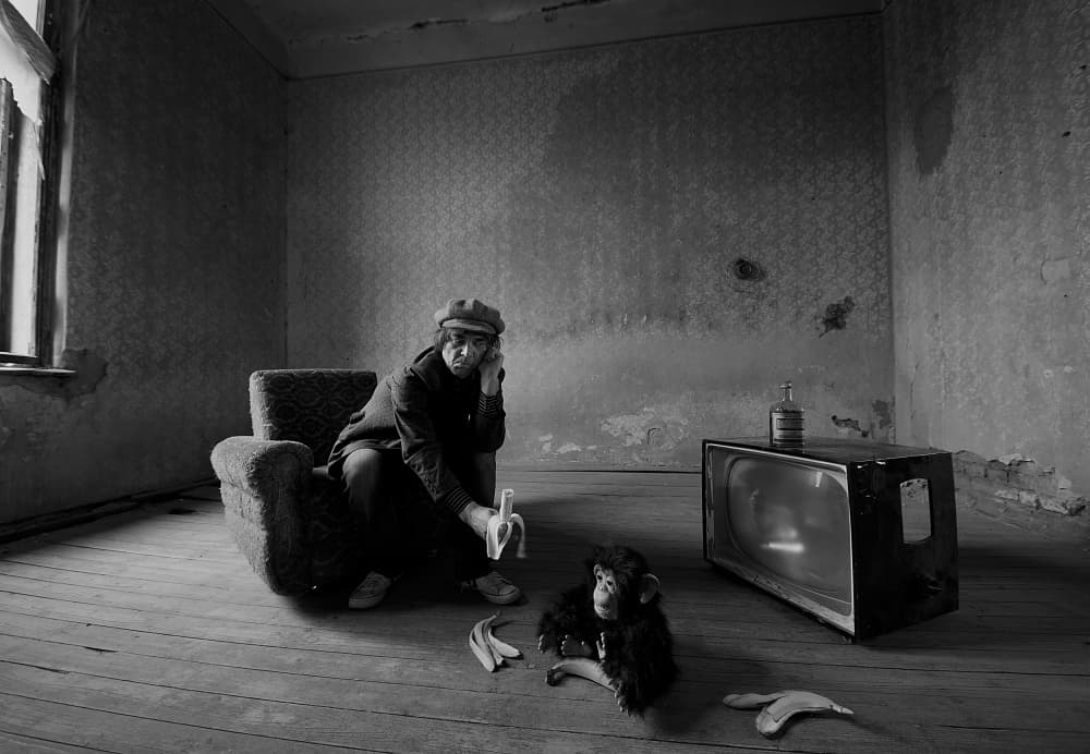 Man and Chimp with Bananas by mario grobenski - psychodaddy — canvas wall art