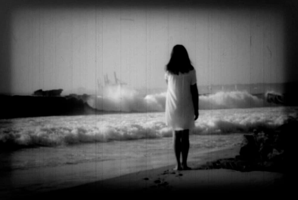 Facing the Waves by Milena Seita — canvas wall art