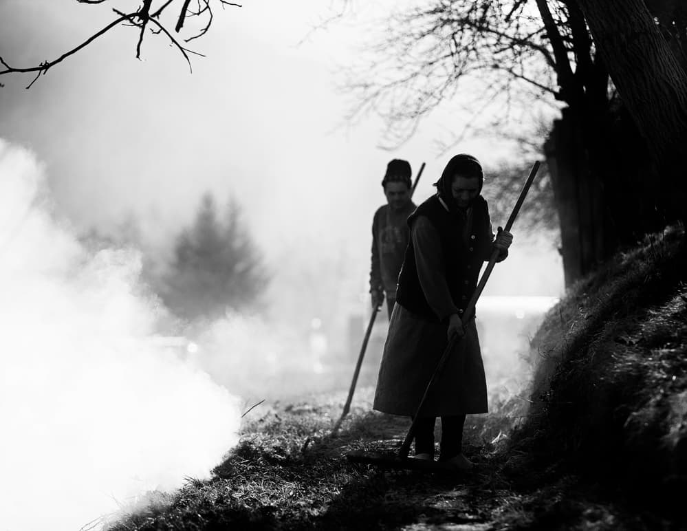 Working Women in Smoke by Julien Oncete — canvas wall art