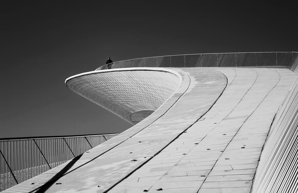 Modern Curves Outlook by Fernando Alves — canvas wall art