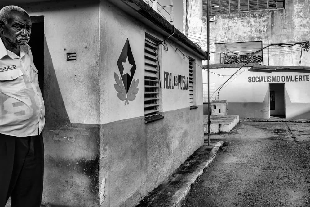 Cuban Street Gaze by Andy Bauer — canvas wall art
