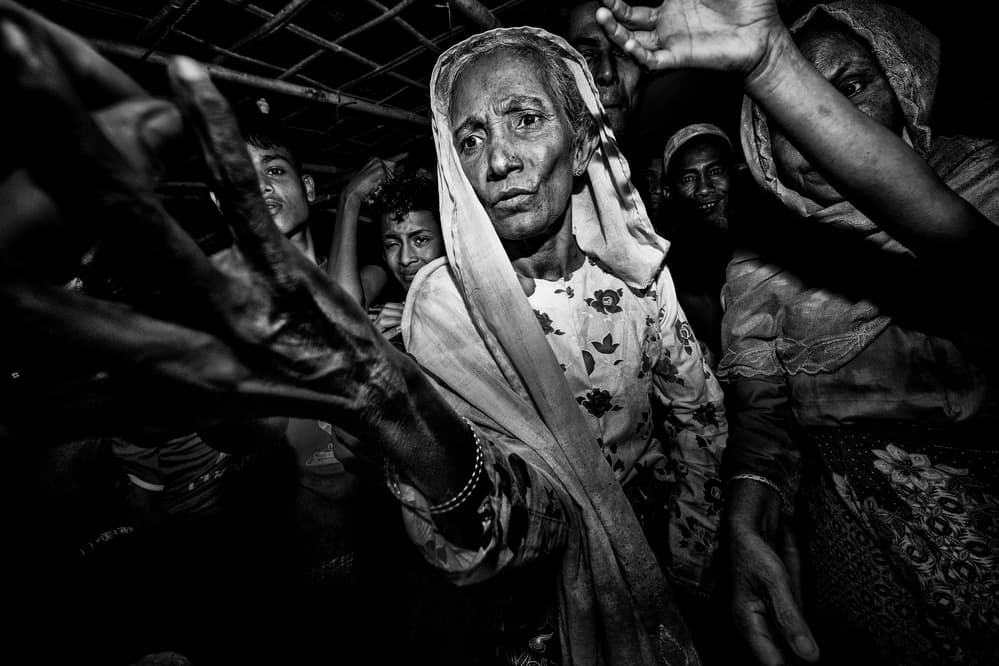 Distributing clothes and money among the Rohingyas-VI by Joxe Inazio Kuesta Garmendia — canvas wall art