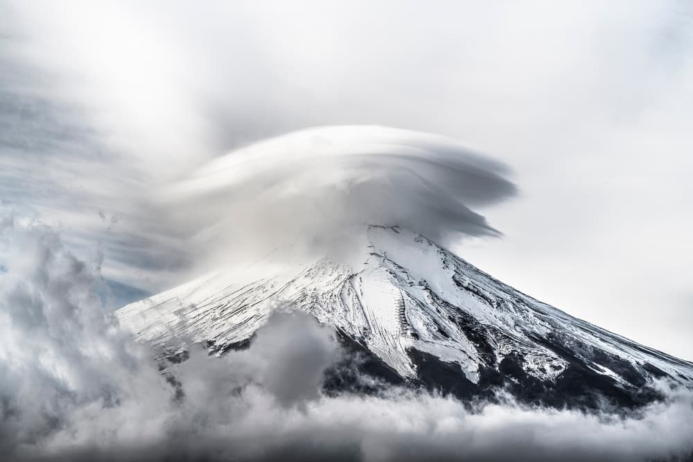 Snow Mountain Cloud Crown by Takashi Suzuki — canvas wall art
