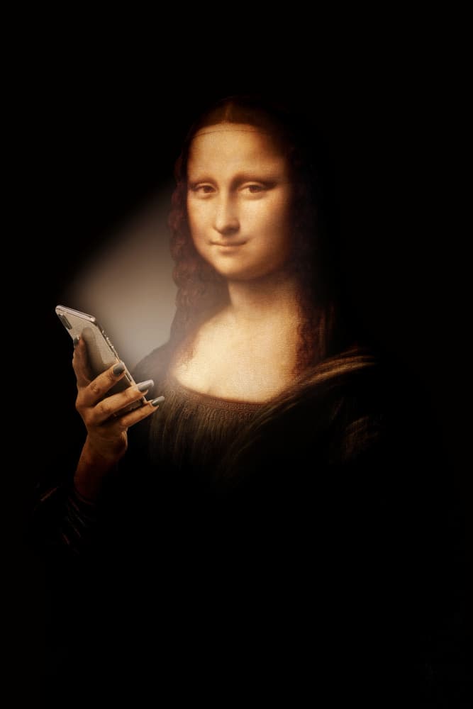 Mona Lisa Smartphone Glow by Marja van den Hurk — canvas wall art