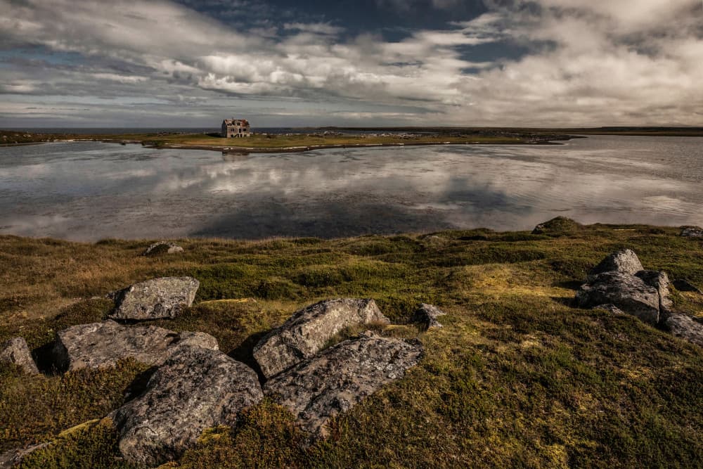 Abandoned Lake Ruin by Bragi Ingibergsson - BRIN — canvas wall art