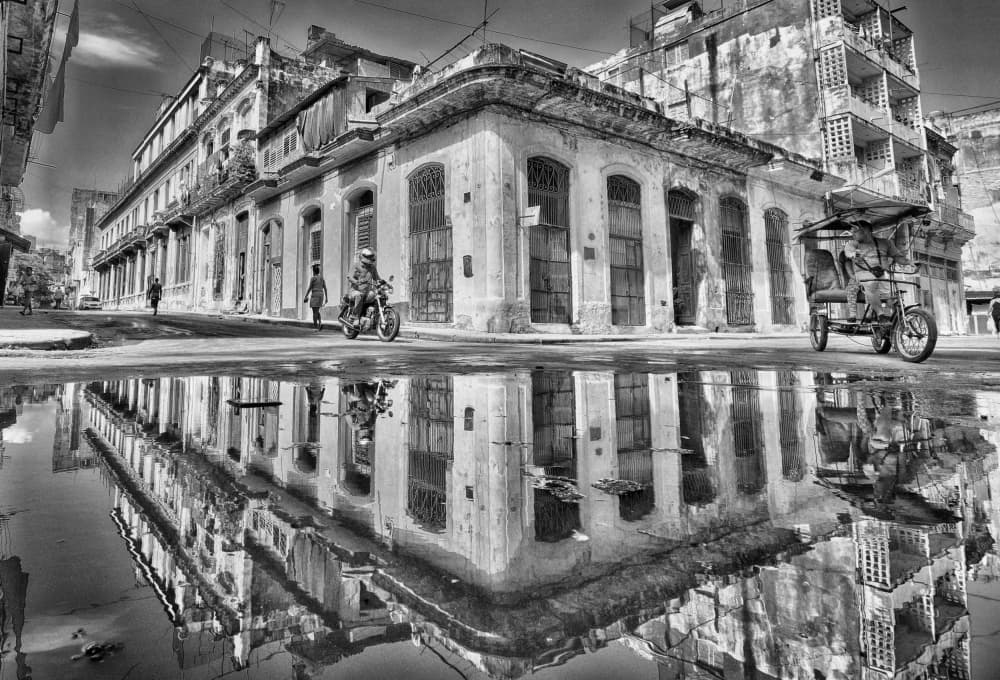 Havana Puddle Reflections by Itzik Einhorn — canvas wall art