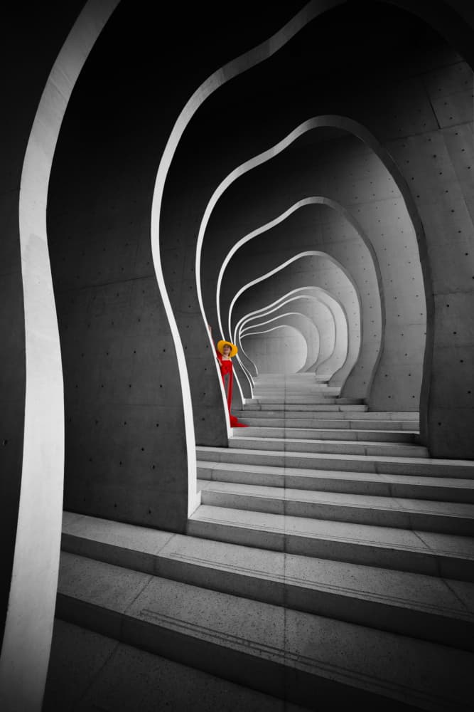Solitary Figure Modern Arches by konglingming — canvas wall art