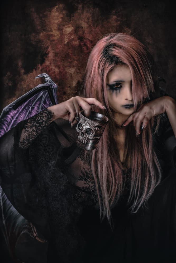 Gothic Woman Skull Cup by KOIKI — canvas wall art