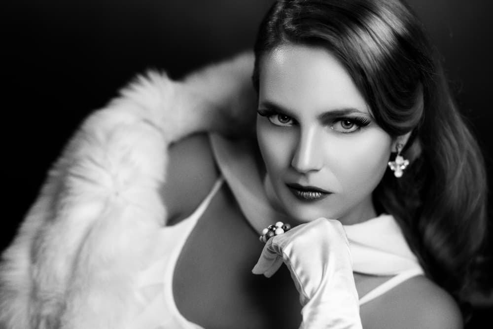 Old Hollywood Glamour by Peppe Tambè — canvas wall art