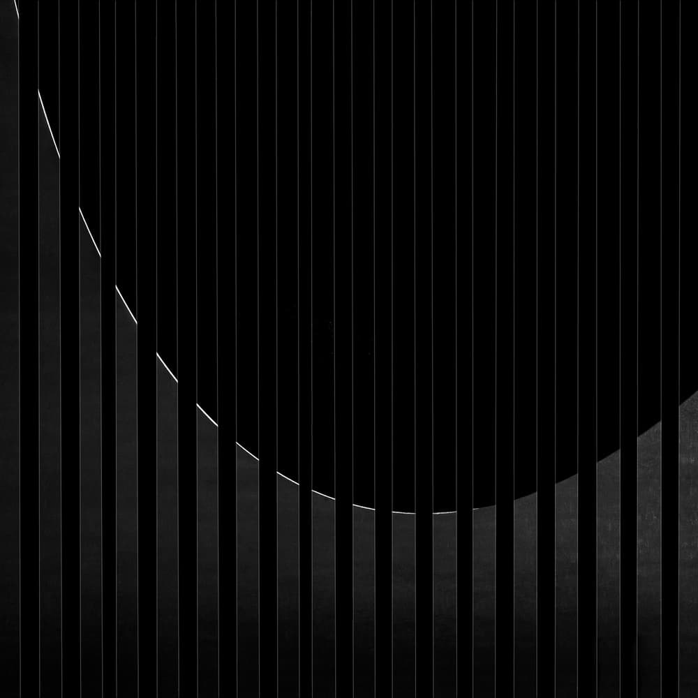 Abstract Vertical Curve by Gilbert Claes — canvas wall art