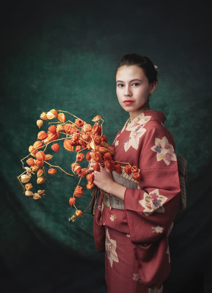 Kimono Woman with Lanterns by Catherine Wang — canvas wall art